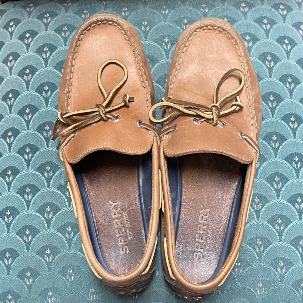 Sperry Men’s 11 M leather loafers